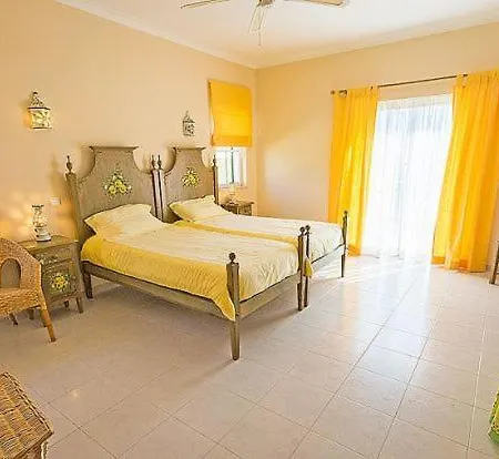 Praia Da Luz Sleeps 6 T434049 Alagoas