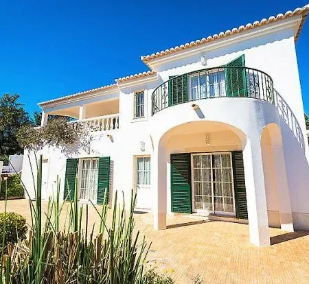 Villa Praia Da Luz Sleeps 6 T434049