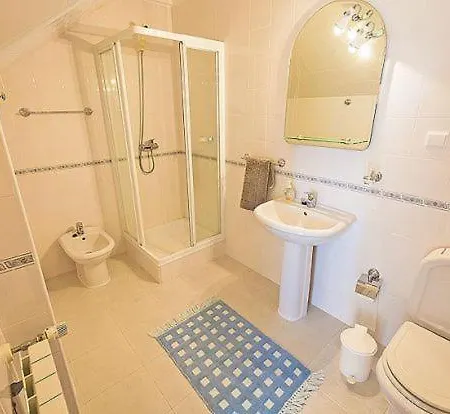 Villa Praia Da Luz Sleeps 6 T434049 Alagoas