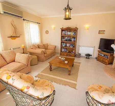 Praia Da Luz Sleeps 6 T434049 *