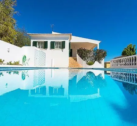 Villa Praia Da Luz Sleeps 6 T434049